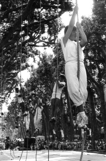 photo © Christiane Robin : Alwin Nikolaïs Cours Mirabeau