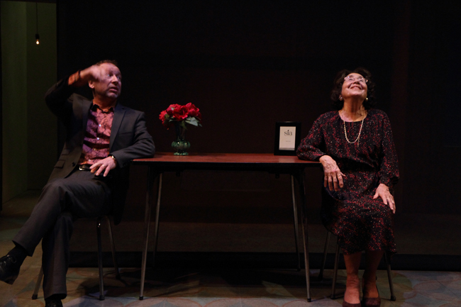 photo © Christiane Robin :  Théâtre de Lenche Conversations avec ma mère
